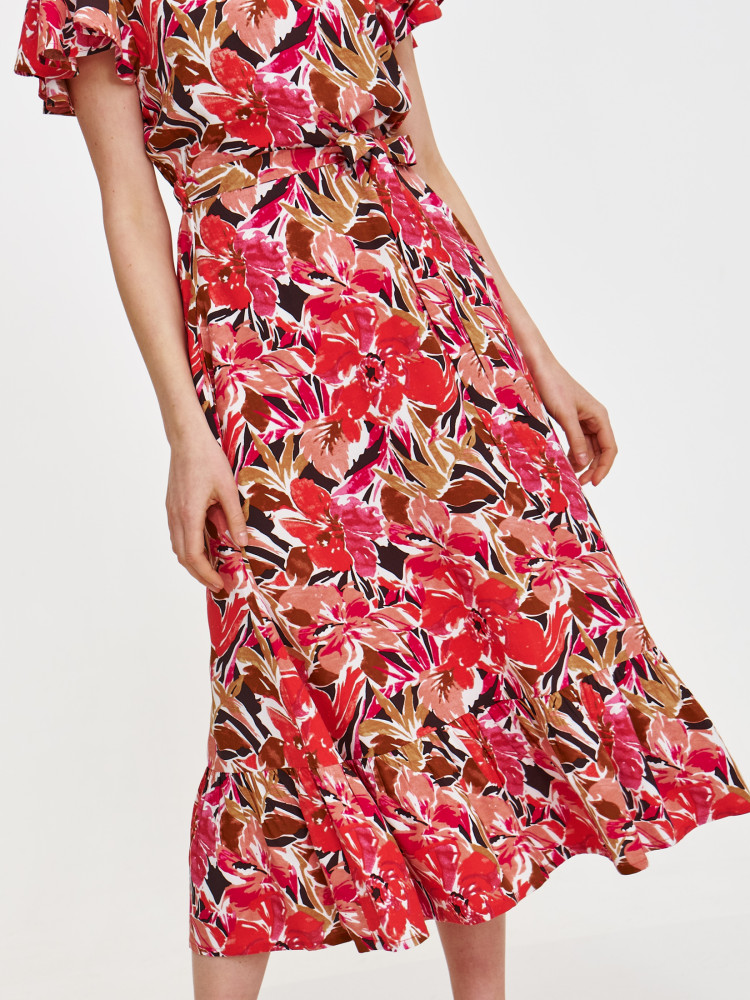 Sukienka z wiskozy w printem w czerwone kwiaty 