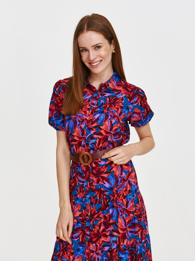 Sukienka z wiskozy z tropikalnym printem 