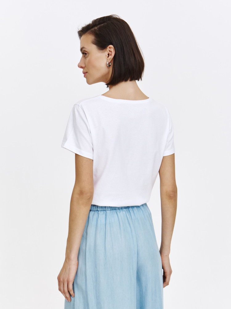 Biały top ze złotym napisem 