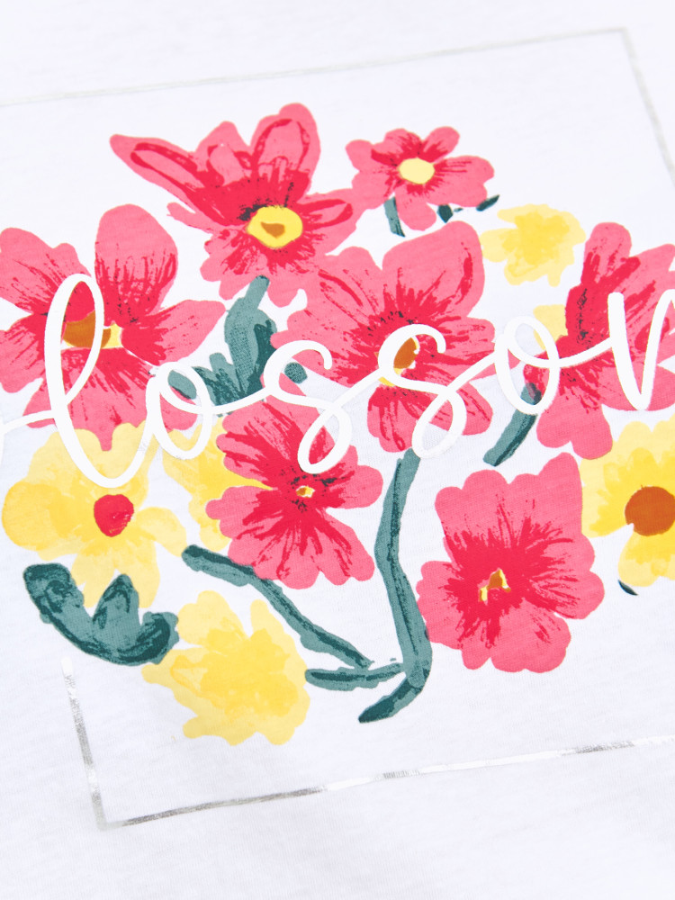 Podkoszulek z kwiatowym nadrukiem  Podkoszulek z kwiatowym nadrukiem