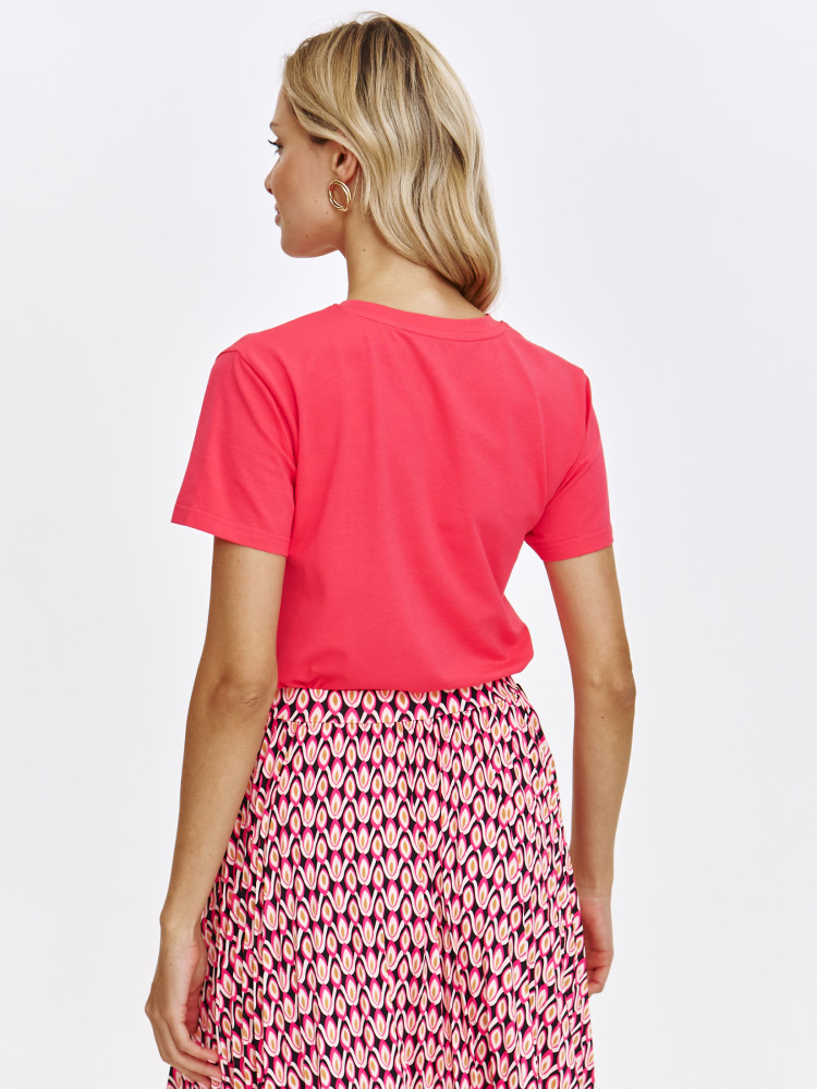 Czerwony t-shirt z krótkim rękawem 