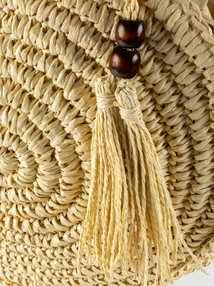 Owalna torebka z rafii w kolorze kremowym  Owalna torebka z rafii w kolorze kremowym