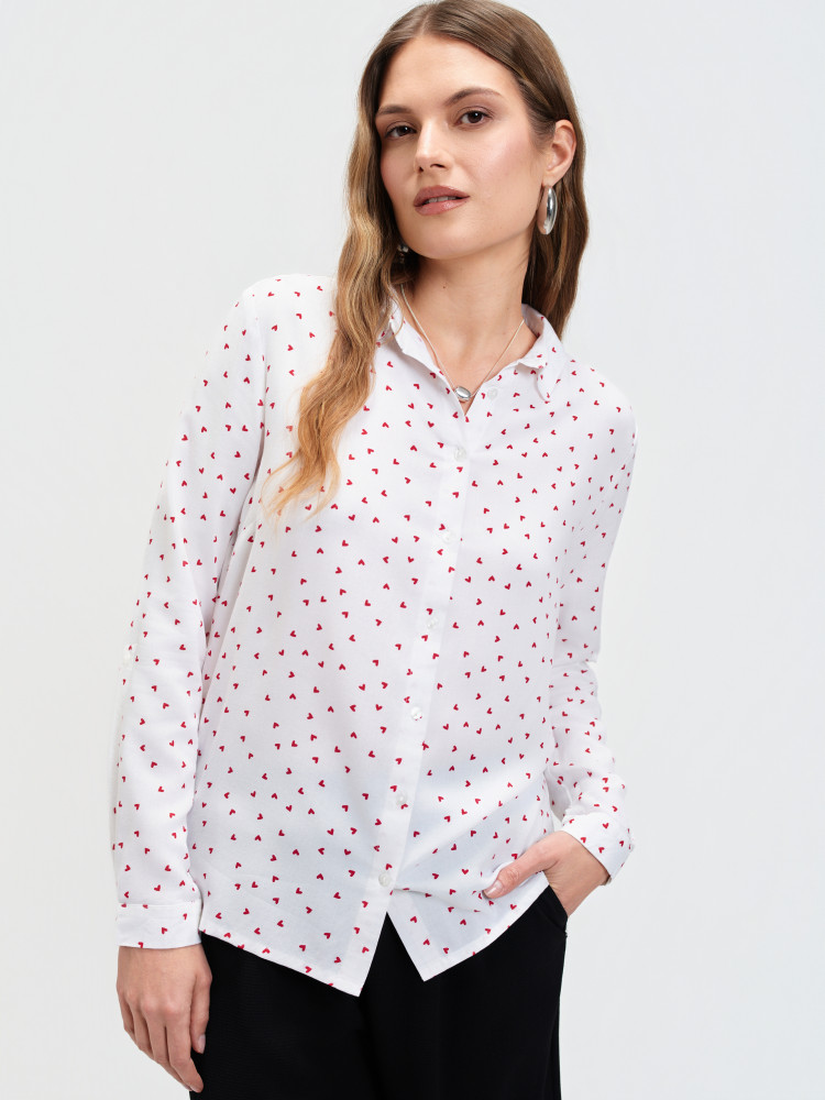 Koszula z nadrukiem w serduszka 