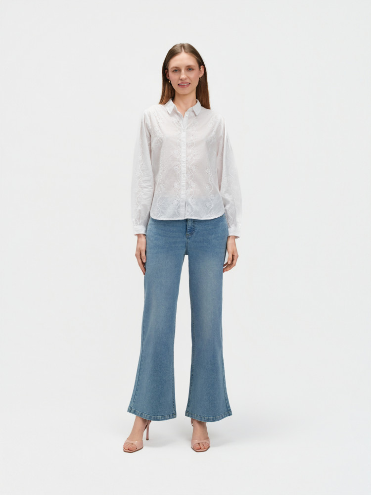 Biała koszula z angielskim haftem 