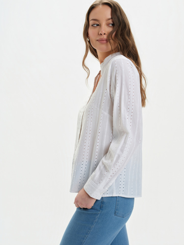 Biała koszula z ażurowym haftem 