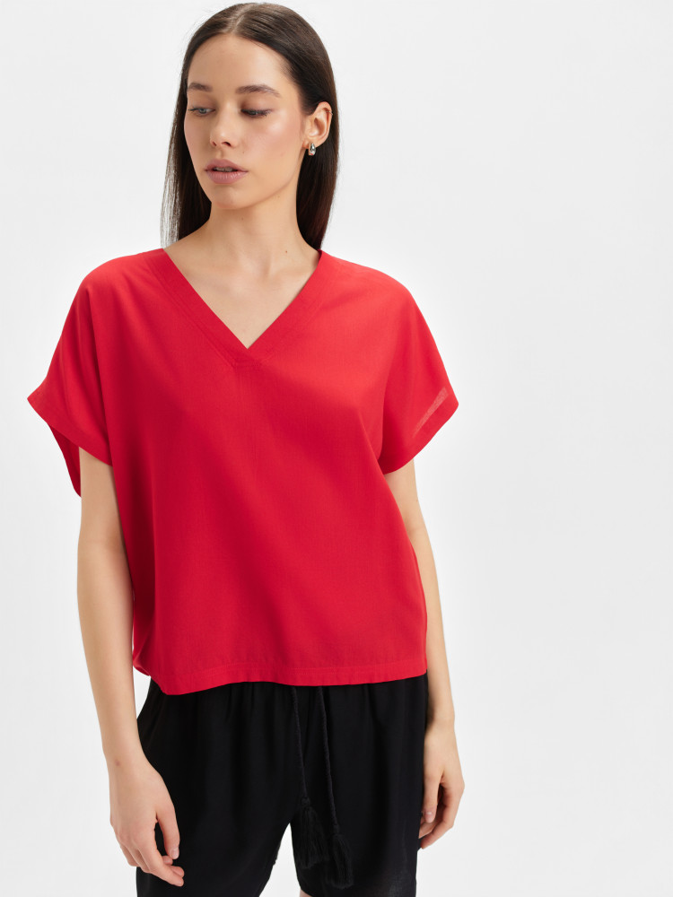 Czerwona bluzka z wiskozy 