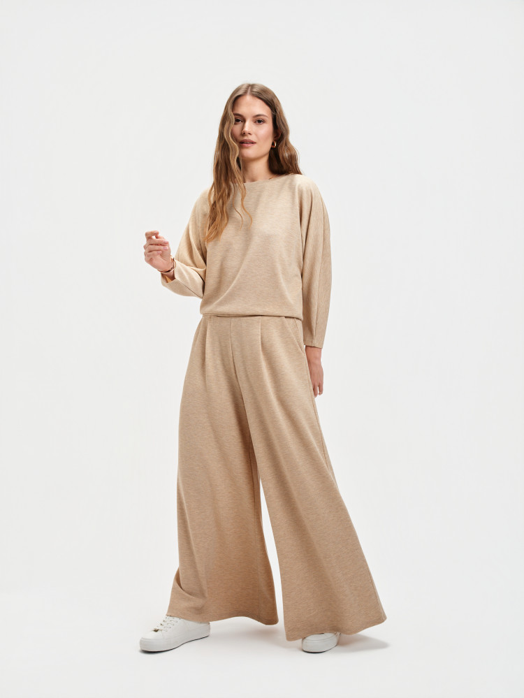 Dzianinowa bluza z rękawem typu nietoperz 