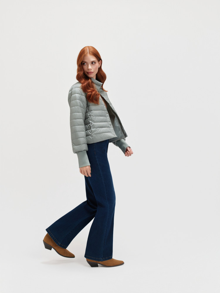 Jasnozielona kurtka z pikowaniem 