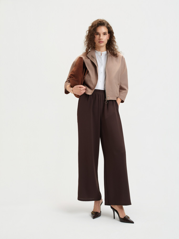 Kurtka bomberka w odcieniu coffee 