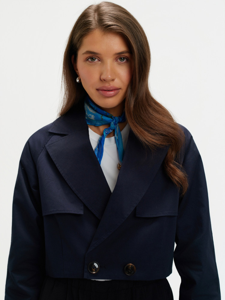 Krótki granatowy trencz 