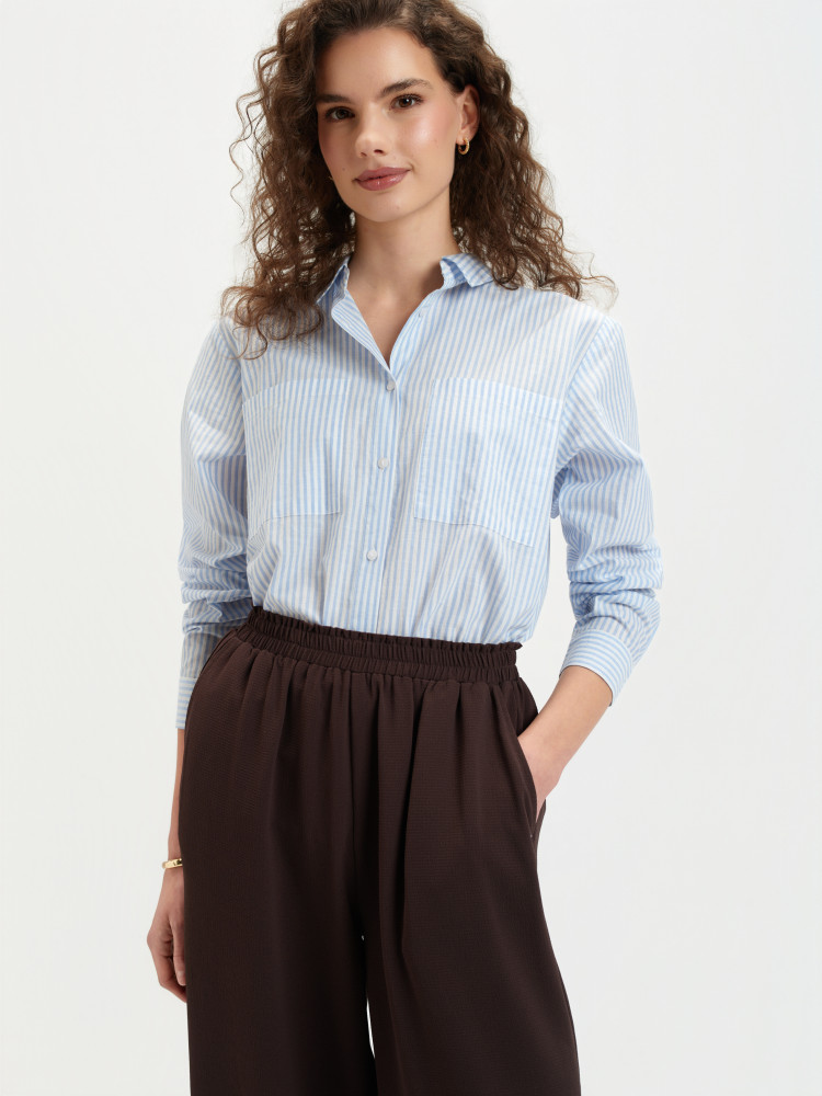 Brązowe spodnie z szeroką nogawką 