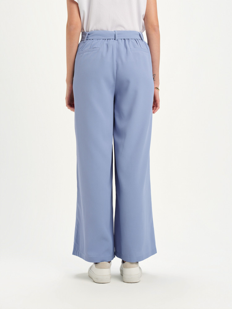 Eleganckie spodnie z wiązaniem 