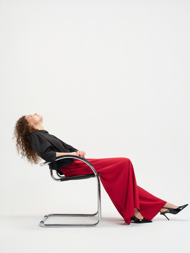 Czerwone spodnie z wiskozy 