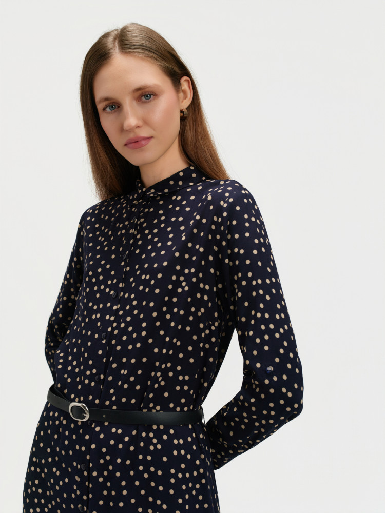 Granatowa sukienka w groszki 