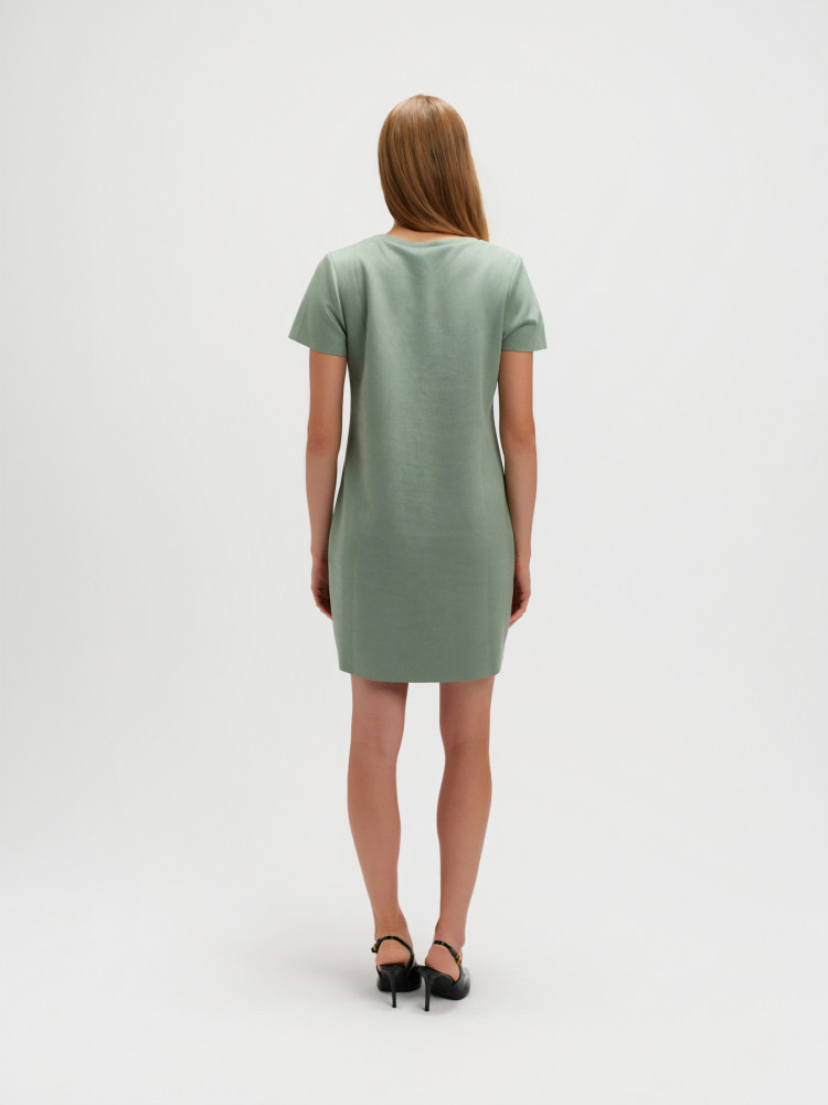 Sukienka o prostym kroju jasnozielona 
