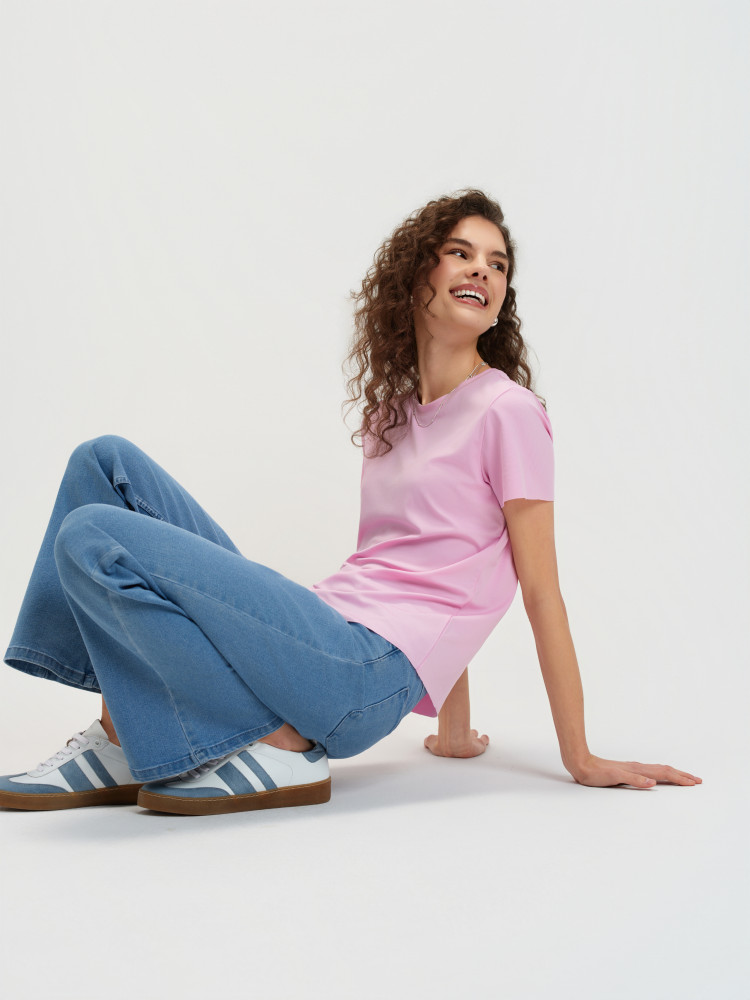 Jasnoróżowy top w prążki 