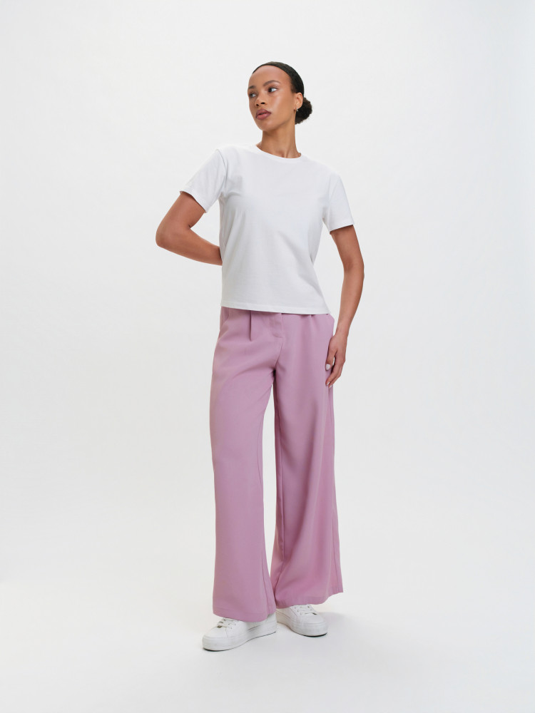 Biały top w prążek 