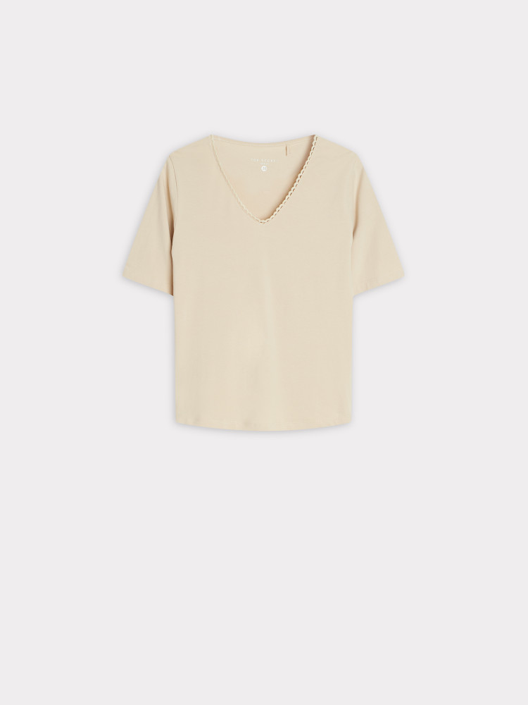 Beżowy top z dekoltem w serek 