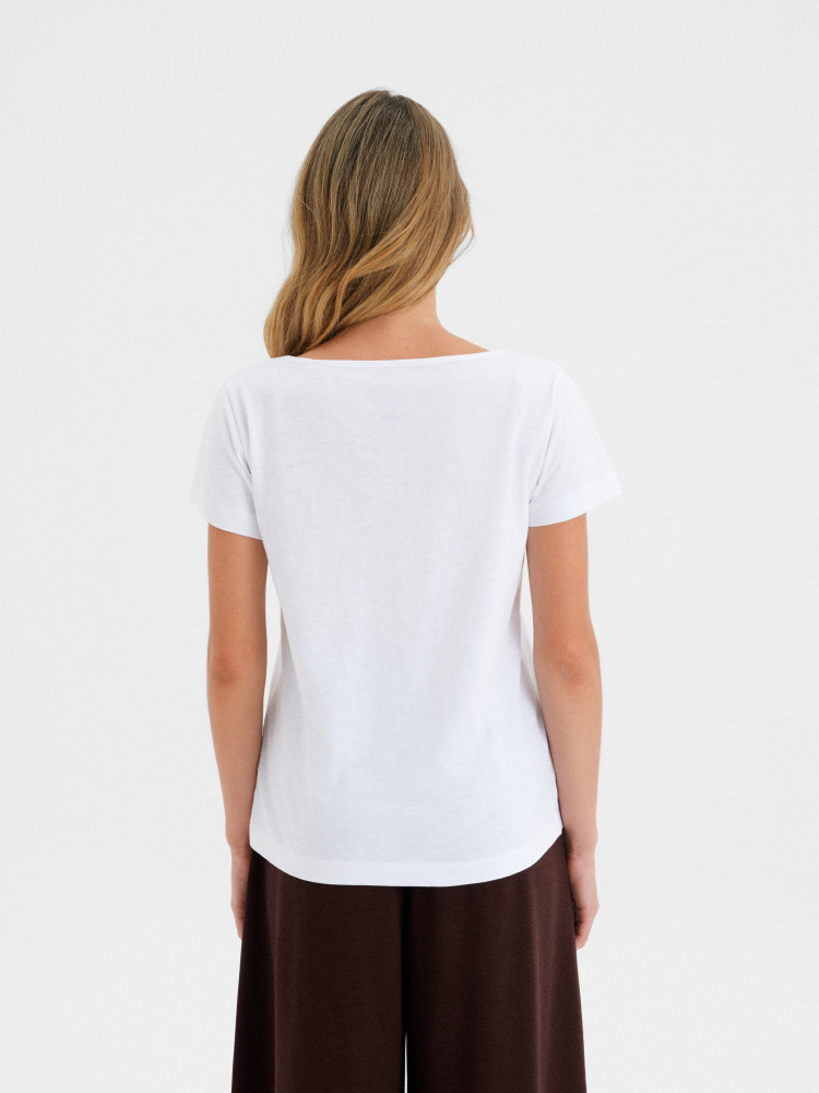 Bawełniany t-shirt z dekoltem v 
