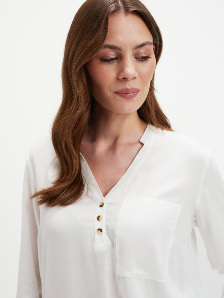 Biała bluzka koszulowa 