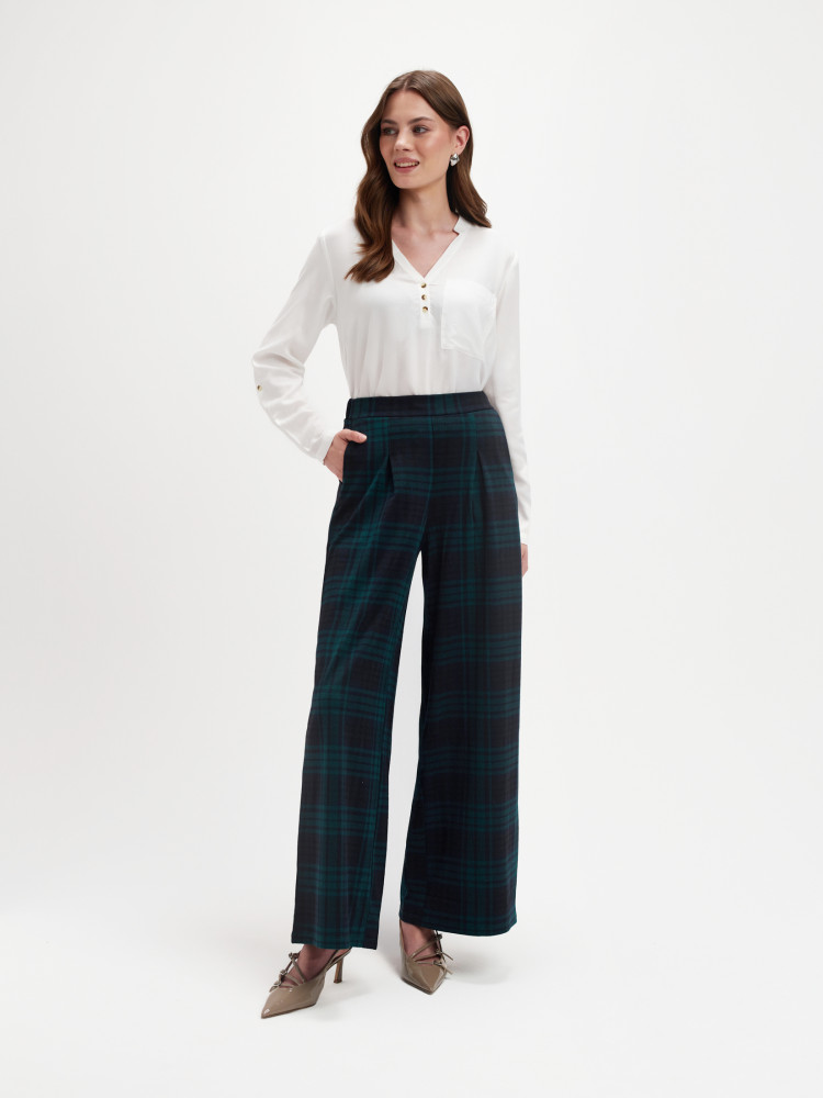 Biała bluzka koszulowa 