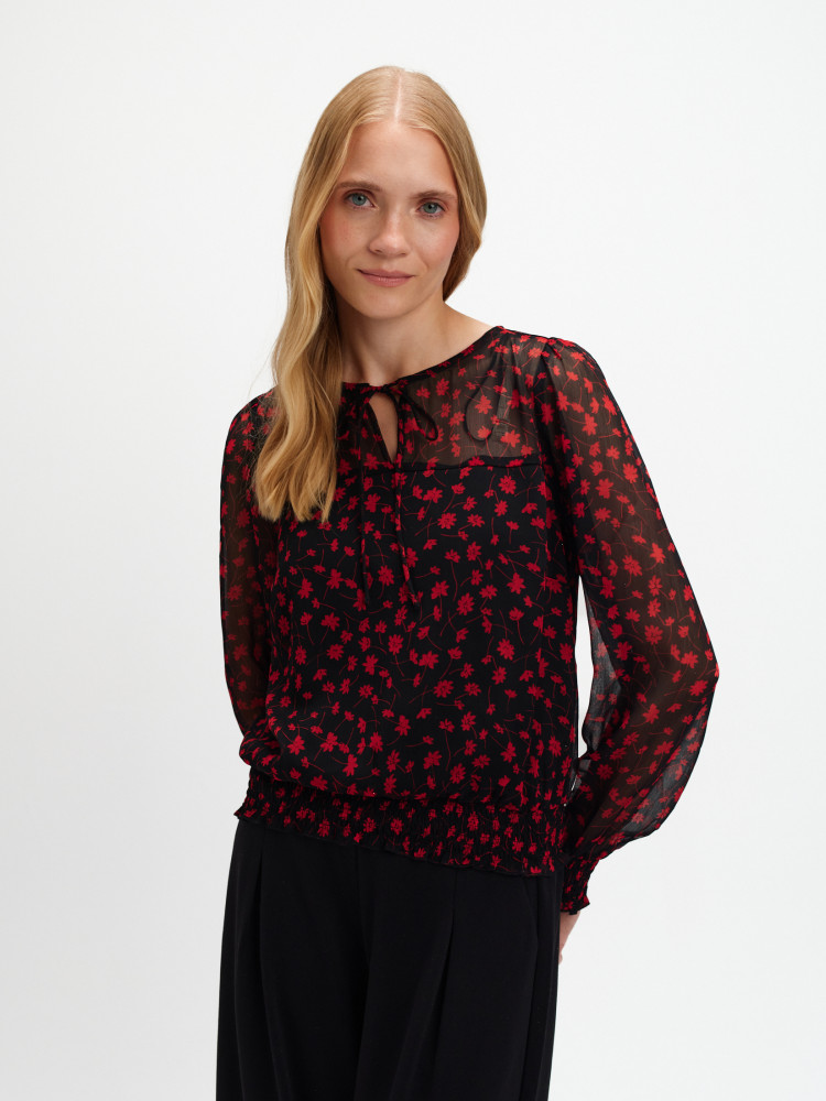 Romantyczna bluzka w drobne kwiaty 