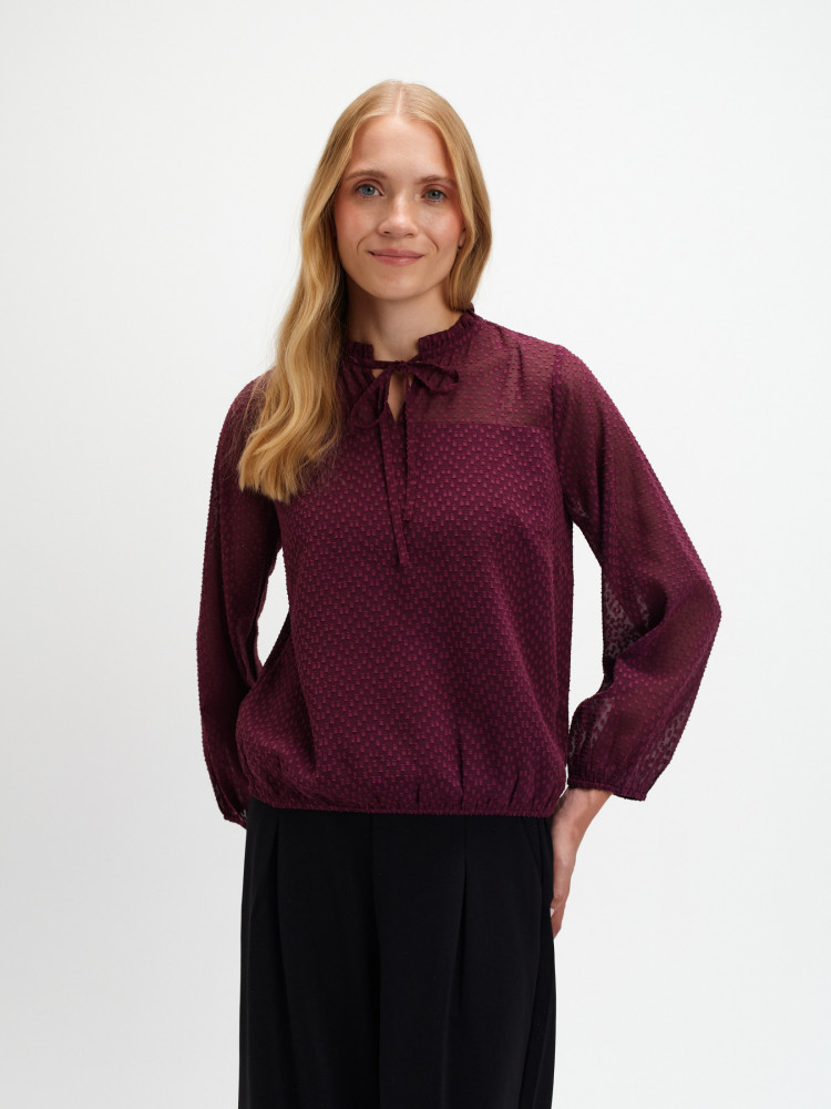Burgundowa bluzka z tkaniny plumeti
