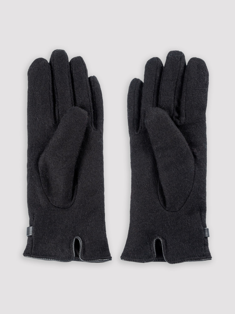 Czarne rękawiczki z wełną