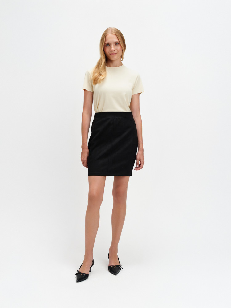 Czarna mini spódnica 