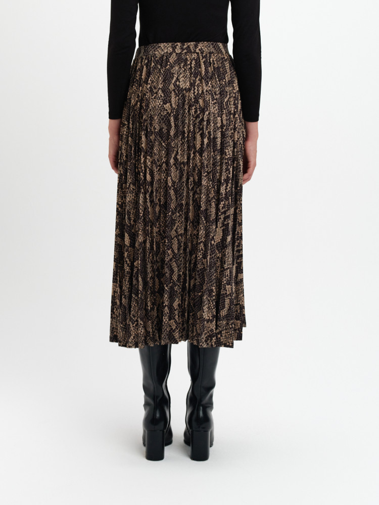 Trapezowa spódnica w zwięrzęcy print 