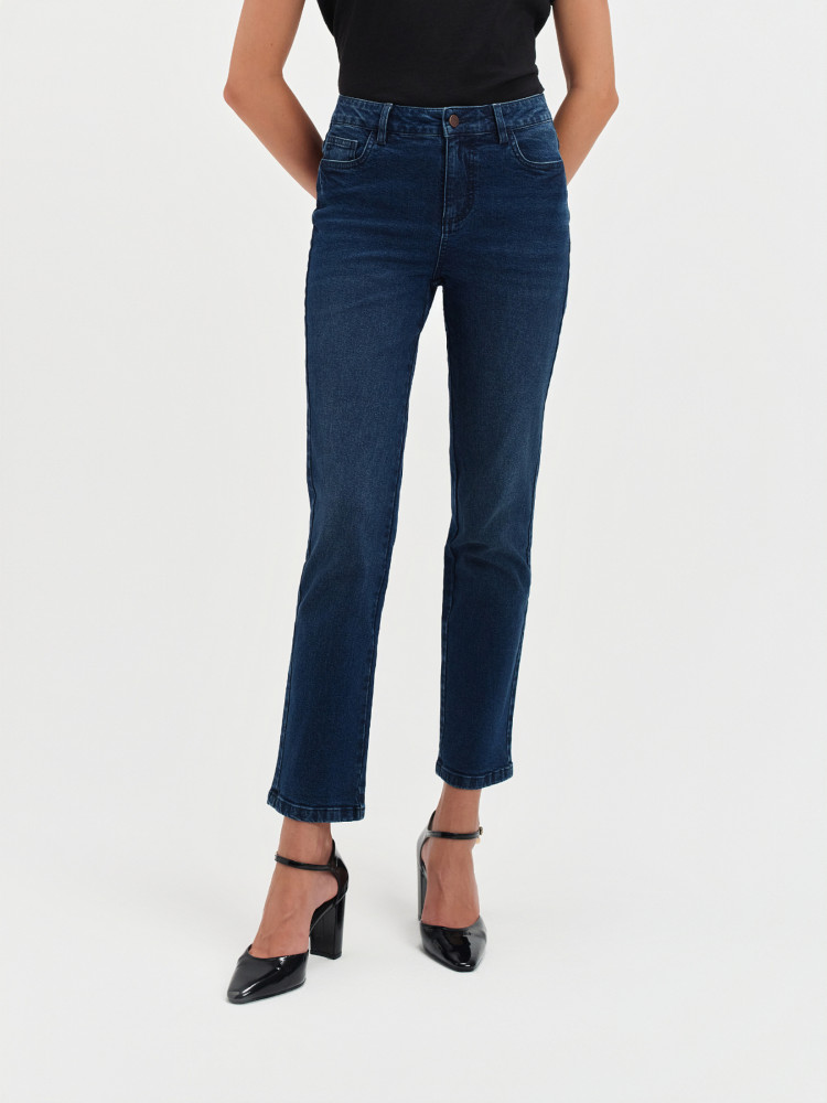 Granatowe jeansy slim fit 