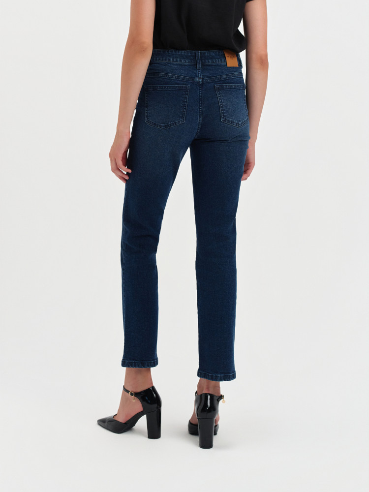 Granatowe jeansy slim fit 