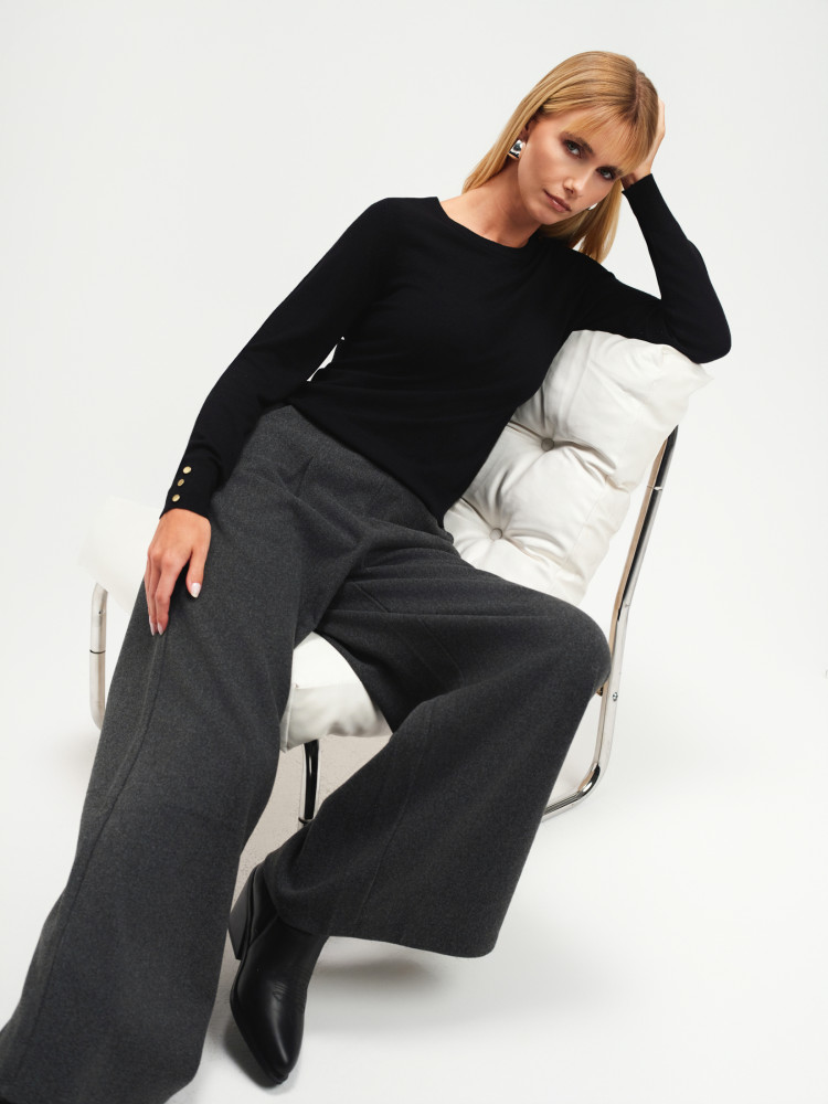 Eleganckie szare spodnie z zakładkami 