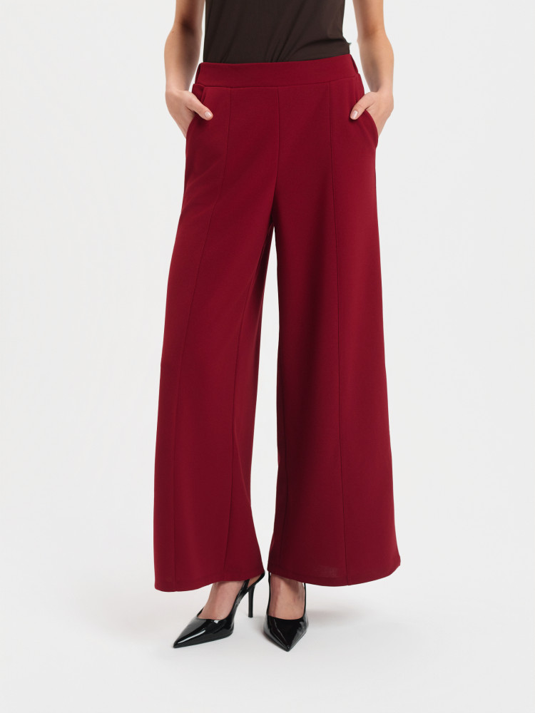 Szerokie spodnie z kantem burgund 