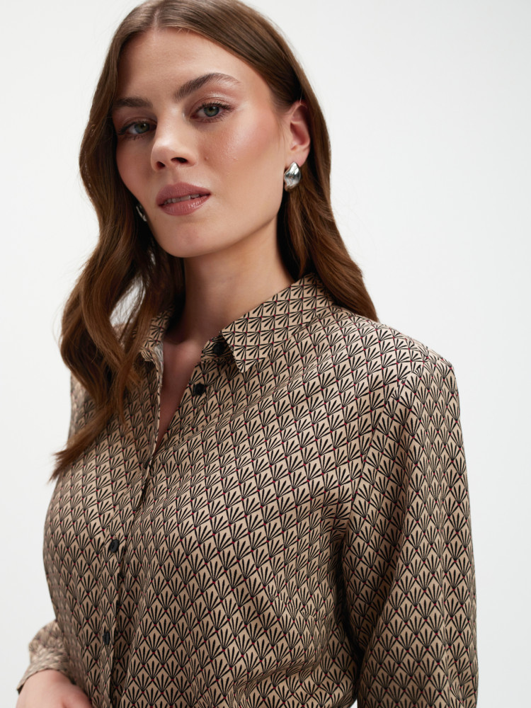 Elegancka wzorzysta sukienka 