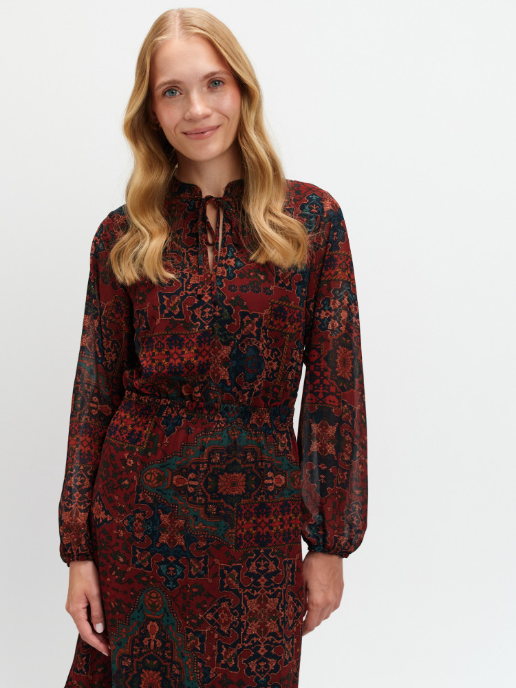 Midi sukienka w stylu boho 