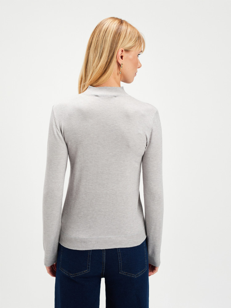 Szary basicowy sweter 