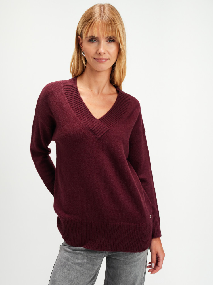 Sweter z dekoltem v-neck burgund 