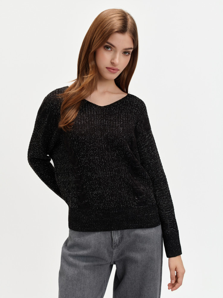 Czarny sweter z wycięciem na plecach 