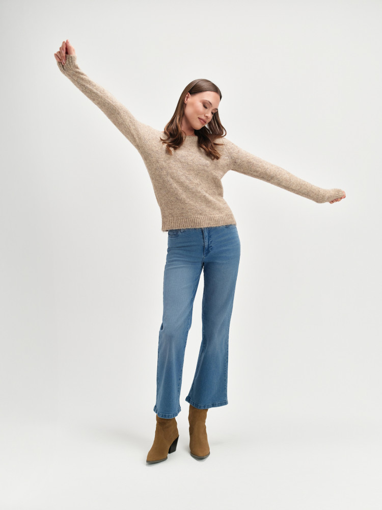 Casualowy sweter beżowy 