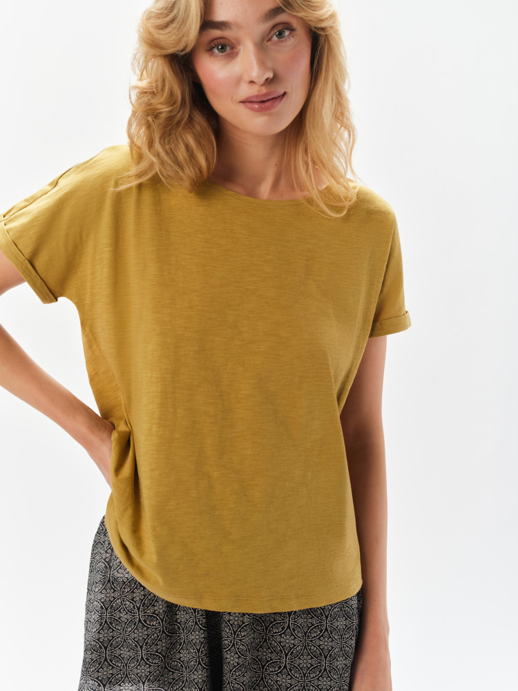 T-shirt bawełniany w kolorze khaki 