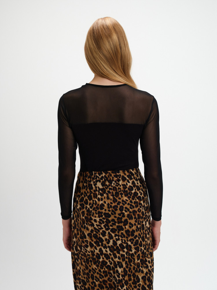 Czarne body z siateczkową górą 