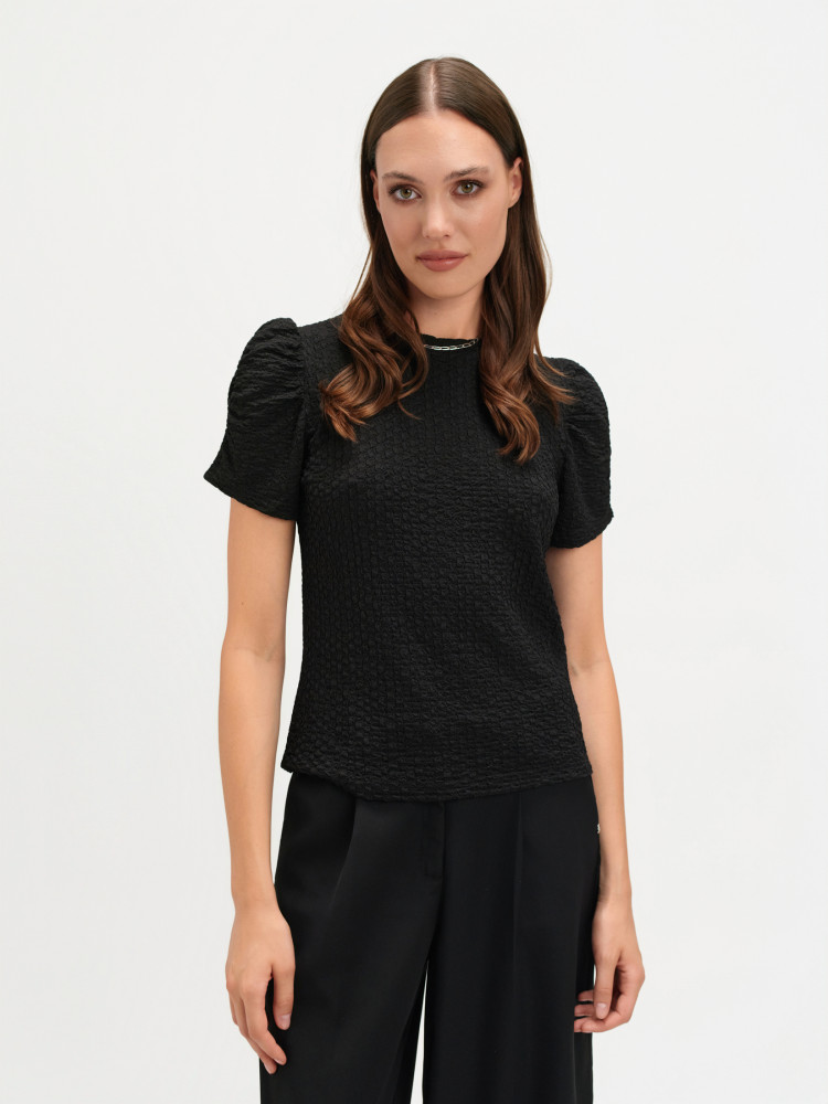 Czarny top z fakturą 