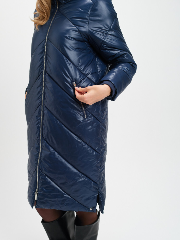 Długa granatowa kurtka z kapturem 