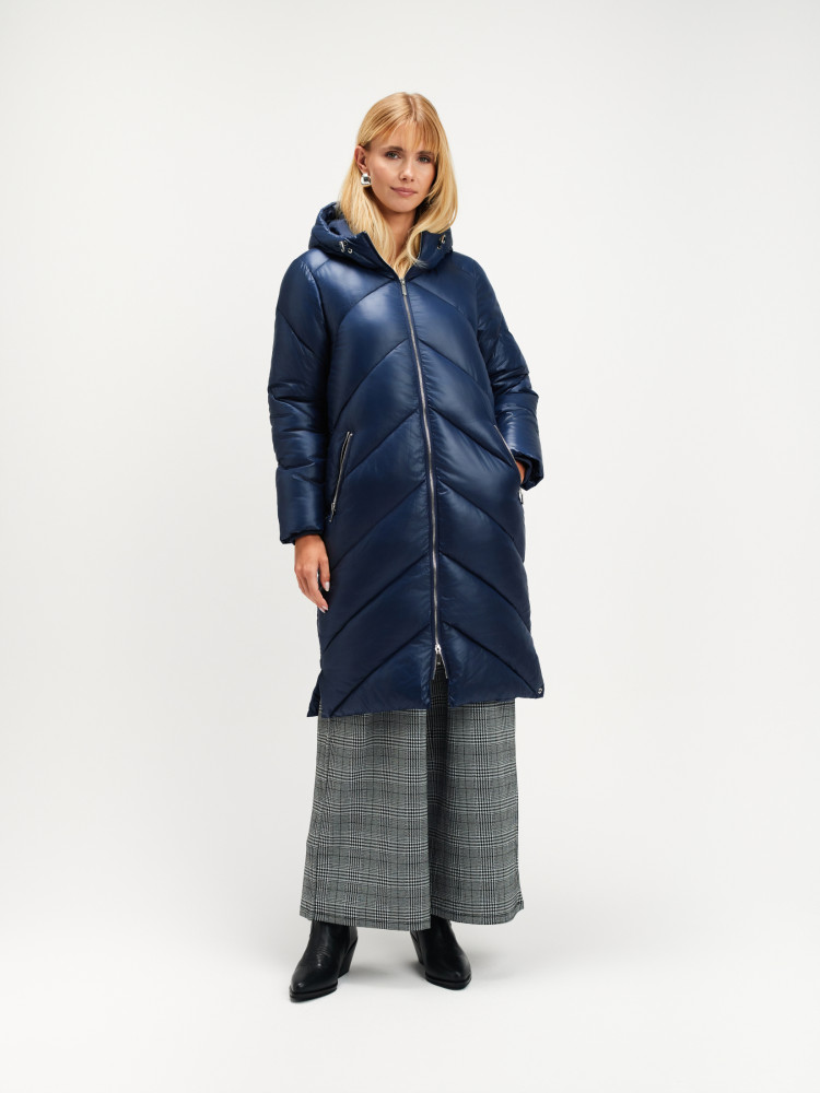 Długa granatowa kurtka z kapturem 