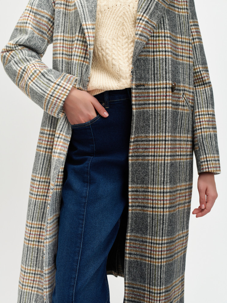 Jednorzędowy płaszcz w kratę 