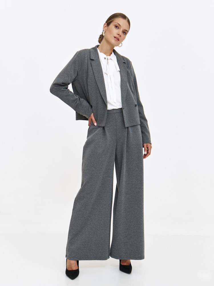 Krótki szary żakiet 