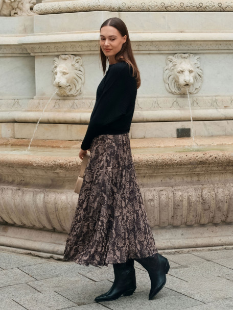 Trapezowa spódnica w zwięrzęcy print 