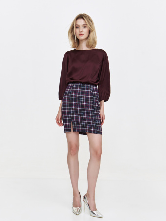 Satynowa bluzka z rękawem 3/4 