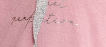 Długa bluza z ozdobnymi sznurkami